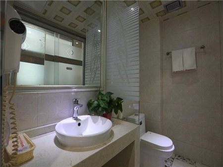 Shell Hefei Economic Development Zone Mingzhu Square Jinzhai South Road Hotel, Shibagang, China
