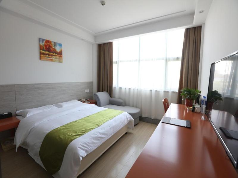 Shell Hefei Economic Development Zone Mingzhu Square Jinzhai South Road Hotel, Shibagang, China