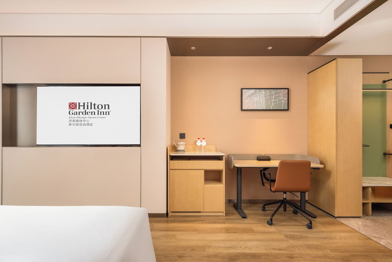Hilton Garden Inn Jinan Olympic Sports Center, Jinan, China