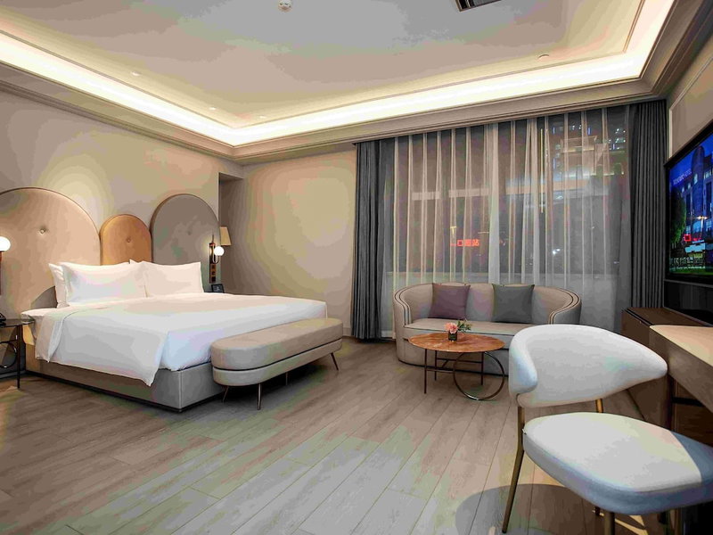 Mercure Changchun Ziyou Road Dahua, Changchun, China