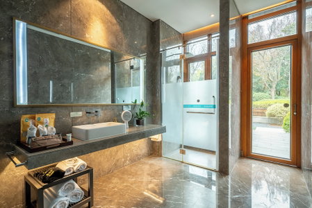 Yangzhou Seclusive Life Hot Spring Resort, Yangzhou, China