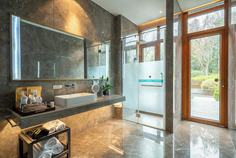 Yangzhou Seclusive Life Hot Spring Resort, Yangzhou, China