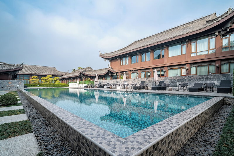 Yangzhou Seclusive Life Hot Spring Resort, Yangzhou, China