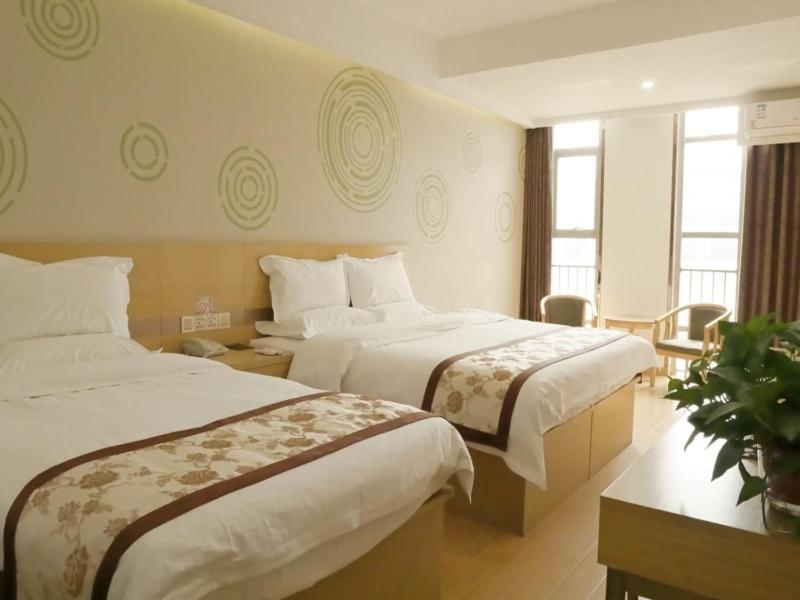 GreenTree Inn Shijiazhuang Qiaoxi District Zhongshan Road Xili Street Express Hotel, Shijiazhuang, China