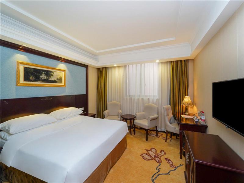 Vienna Hotel Shanghai Pudong Jinqiao Park, Shanghai, China