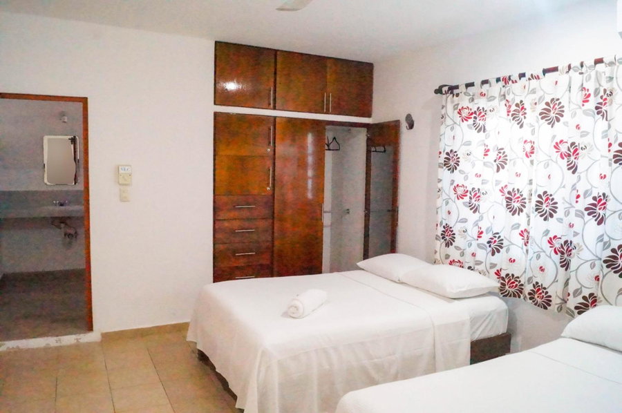 Hotel Monserrat, Mérida, Mexico