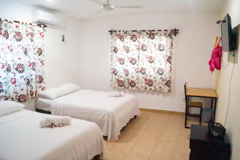 Hotel Monserrat, Mérida, Mexico