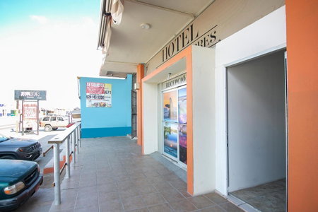 OYO Hotel Plaza Las Torres, Cabo San Lucas, Cabo San Lucas, Mexico