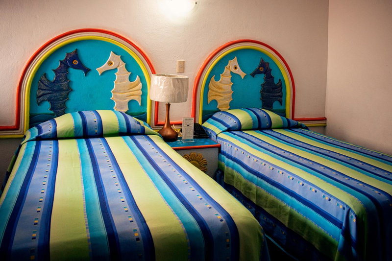 Hotel Caracoles, Manzanillo, Mexico