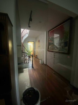 House for rent in Hanoi, Vietnam · Long Bien District · 1 room, 1 bath