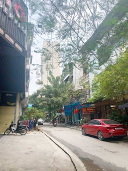 House for rent in Hanoi, Vietnam · Ha Dong District · 1 room, 1 bath