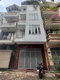 House for rent in Ha Dong, Vietnam · Khu đô thị mới Văn Quán · 1 room, 1 bath