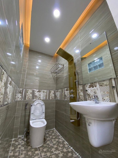 House for rent in Ho Chi Minh City, Vietnam · District 3 · 1 room, 1 bath