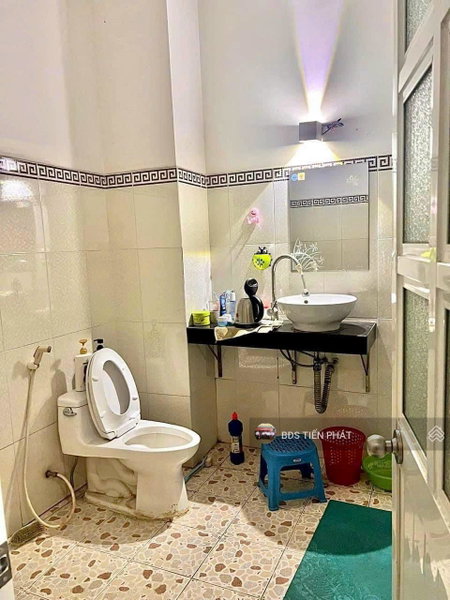House for rent in Ho Chi Minh City, Vietnam · Binh Tan District · 1 room, 1 bath
