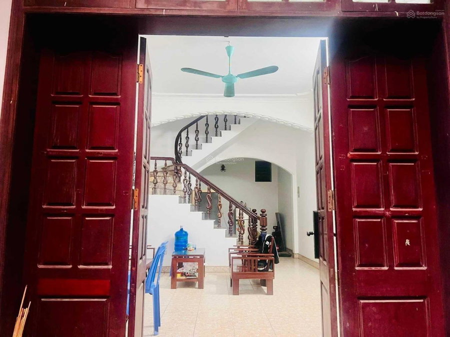 House for rent in Hanoi, Vietnam · Nam Tu Liem District · 1 room, 1 bath
