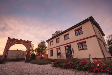 Dwór Kolesin, Nowe Kramsko, Poland