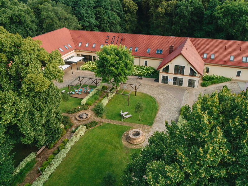 Dwór Kolesin, Nowe Kramsko, Poland