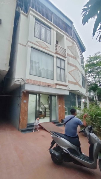 House for rent in Ha Noi, Vietnam · Nam Tu Liem District · 1 room, 1 bath