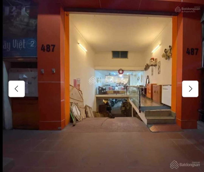 House for rent in Hanoi, Vietnam · Ba Đình · 1 room, 1 bath