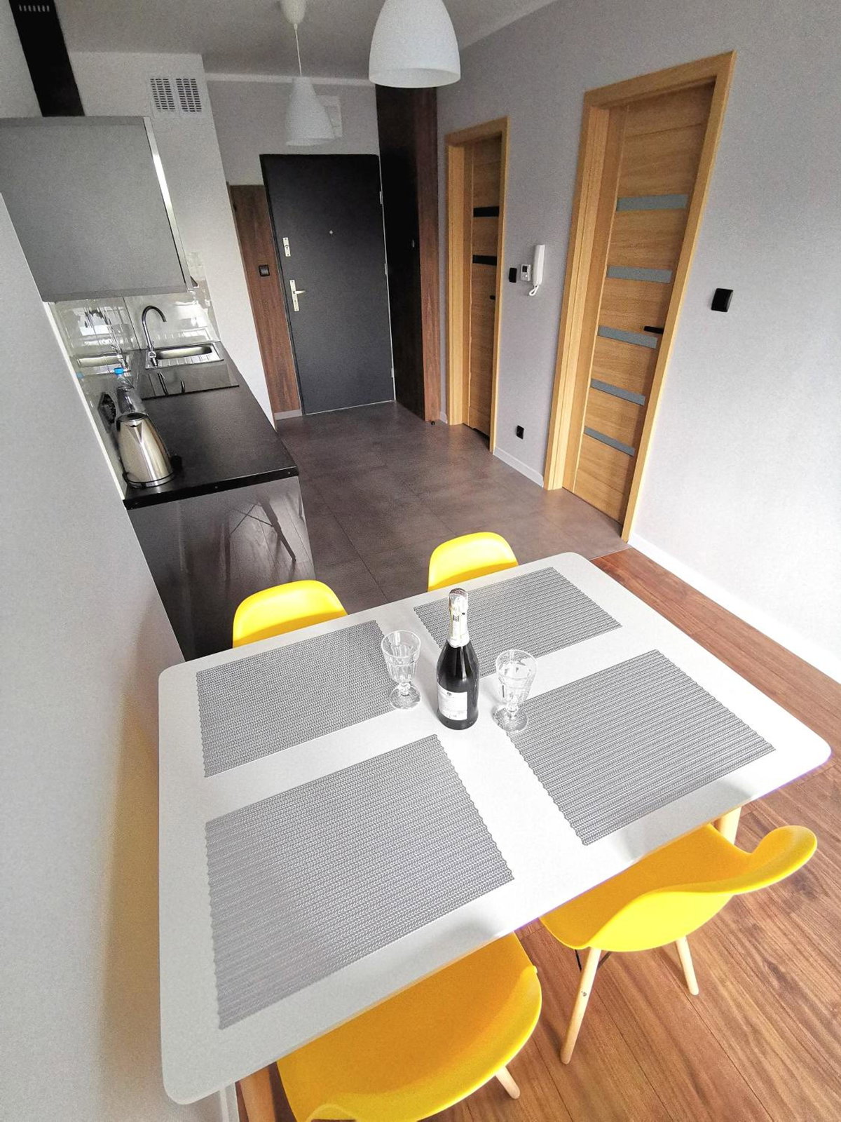 Hotel · Apartament Cyprys 2, Oświęcim