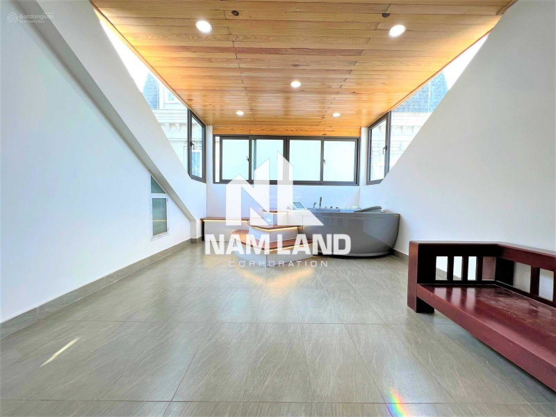 House for rent in Ho Chi Minh, Vietnam · An Phu Ward · 5 rooms, 4 baths