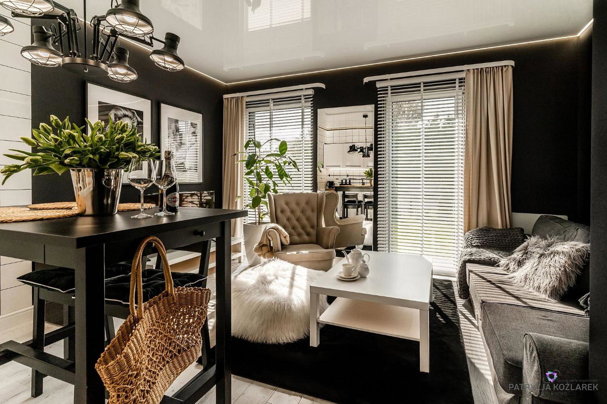 Apartament Black, Poland