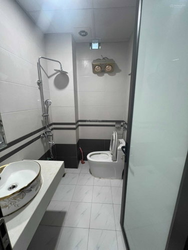House for rent in Hanoi, Vietnam · Ba Dinh District · 1 room, 1 bath