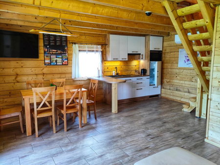 Chatki U Hanusi, Czchów, Poland