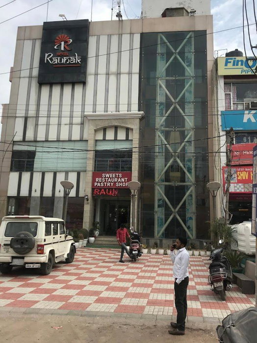 Hotel Raunak, Pinjaur, India