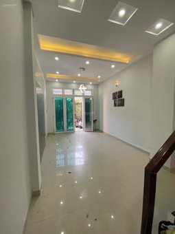 House for rent in Ho Chi Minh City, Vietnam · District 6 · 1 room, 1 bath