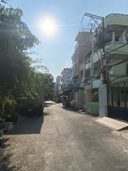 House for rent in Ho Chi Minh City, Vietnam · District 6 · 1 room, 1 bath