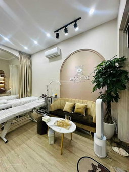 House for rent in Hanoi, Vietnam · Ba Dinh District · 2 rooms, 2 baths