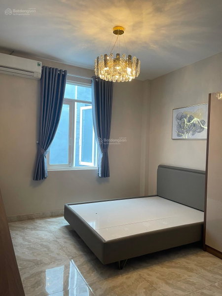 House for rent in Ho Chi Minh City, Vietnam · District 10 · 6 rooms, 5 baths