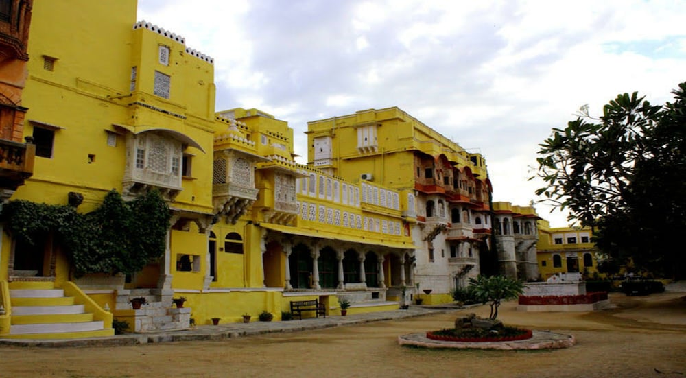 Hotel · Hotel Ghanerao Castle Ranakpur, Desuri