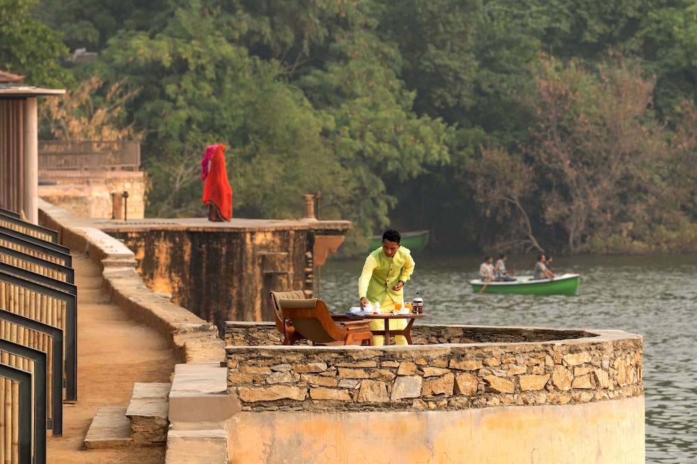 Hotel · RAAS Chhatrasagar, Jaitaran