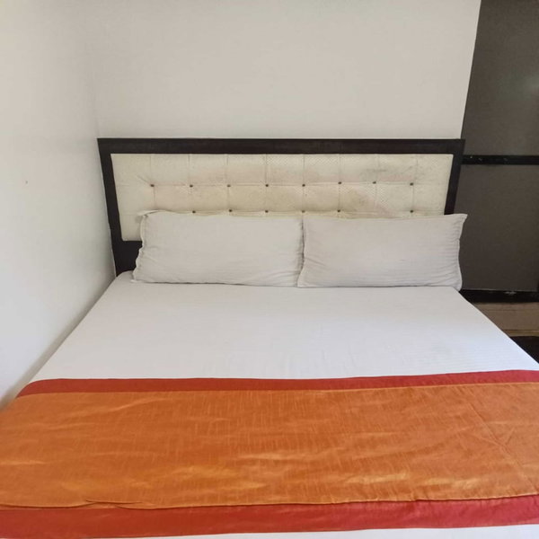 Hotel Borivali Executive, Mumbai, India