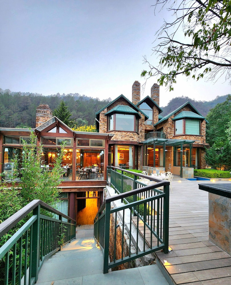 Brij Atmanya Bhowali, Nainital A Luxury Mountain Escape, Индия