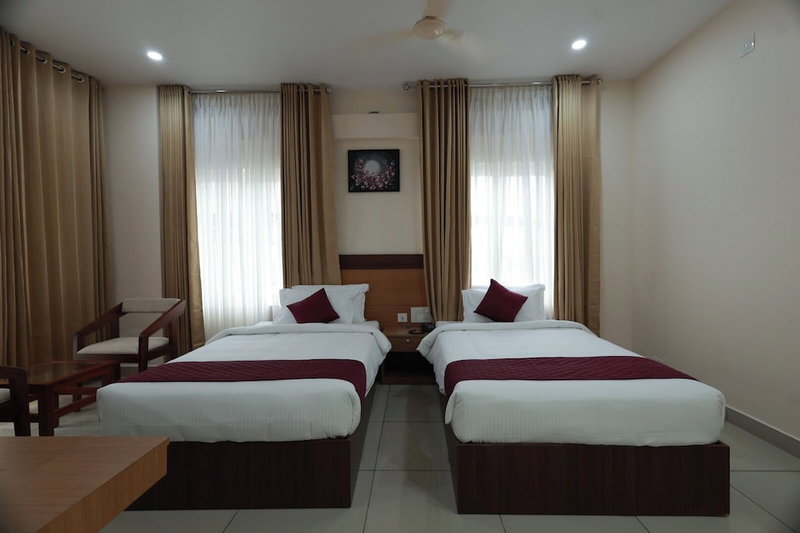 Hotel Floral Palace, Kottayam, India