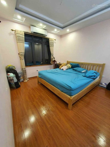 House for rent in Hanoi, Vietnam · Hai Ba Trung District · 1 room, 1 bath