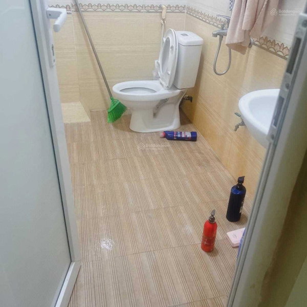 House for rent in Hanoi, Vietnam · Hai Ba Trung District · 1 room, 1 bath