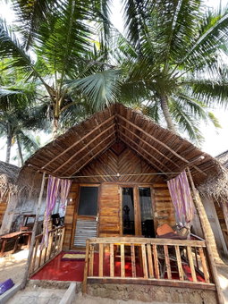 DucknChill-Agonda, Canacona, India