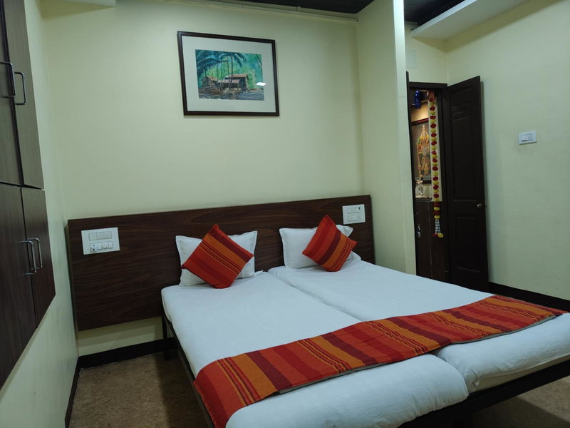 Hotel Bakul, Kolhapur, India