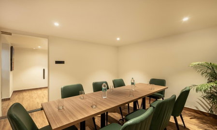 Treebo Premium Vapr Ashok Nagar, Chennai, India