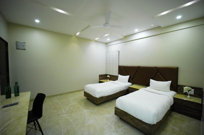 Sun Shine Hotel, Bangalore, India
