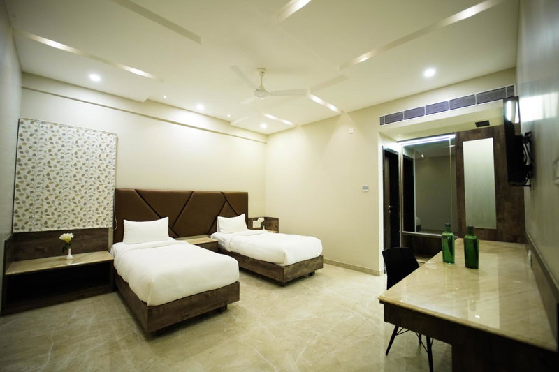 Sun Shine Hotel, Bangalore, India