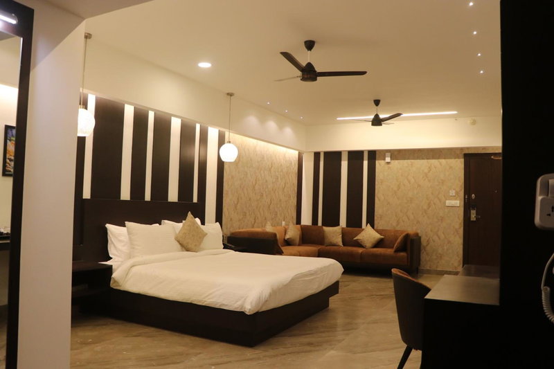 Hotel Kadamb Tree, Jabalpur, India