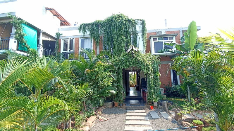 Wow Farm House, Auroville, India