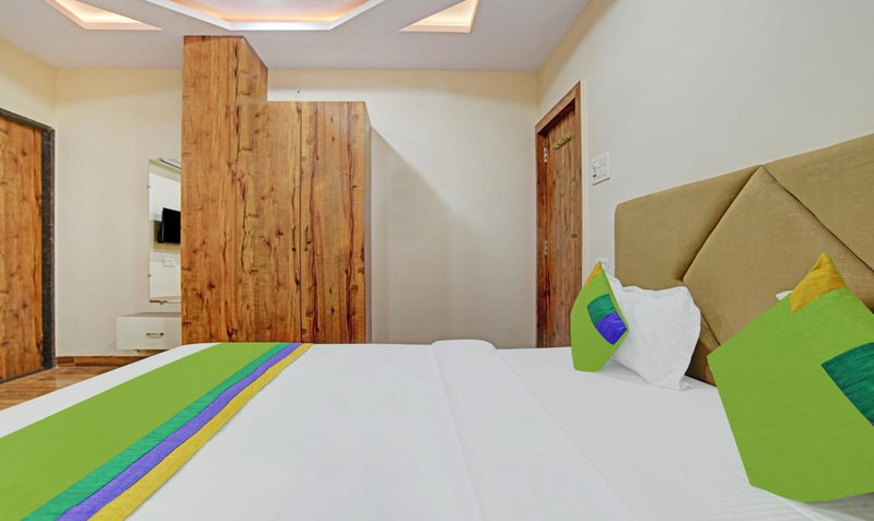 Treebo Nirvana Elite, Indore, India