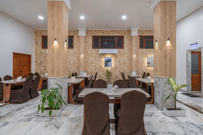 Hotel Apex, Surat, India