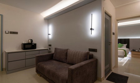 Treebo Premium D Consulate, Near US Consulate, Hyderabad, India